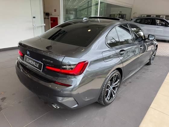 BMW 330e 2.0 16V TURBO HÍBRIDO M SPORT AUTOMÁTICO BMW 330e 2.0 16V TURBO HÍBRIDO M SPORT AUTOMÁTICO